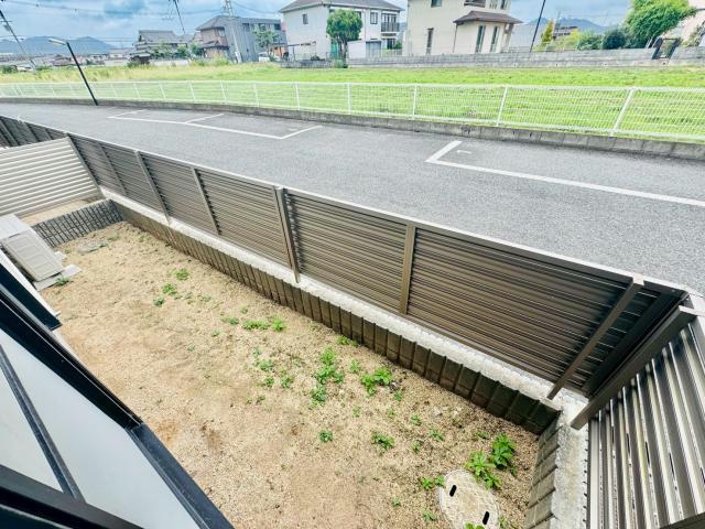 パストラルハイツＡ棟の庭