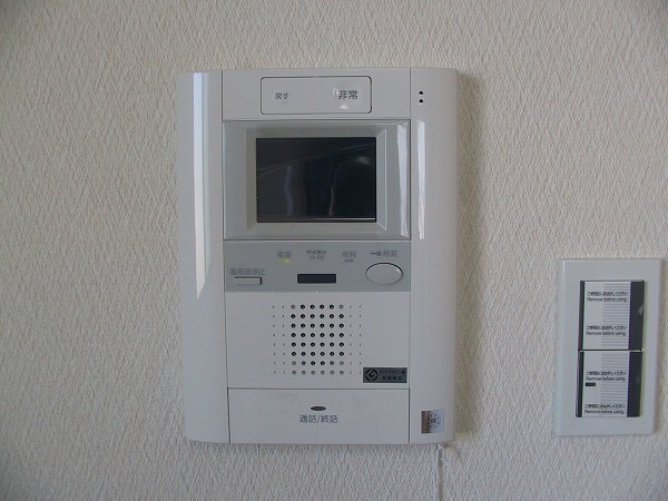 ルーブル北新宿のセキュリティ|インターホン(同一仕様写真)