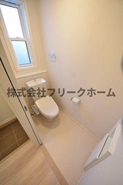 武蔵野市吉祥寺南町４丁目のアパートのトイレ