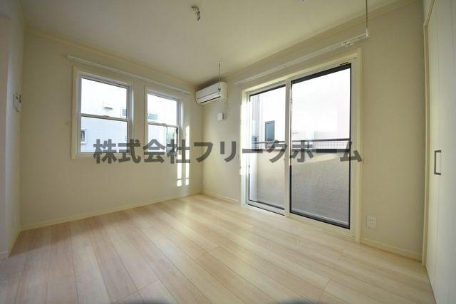 武蔵野市吉祥寺南町４丁目のアパートの収納