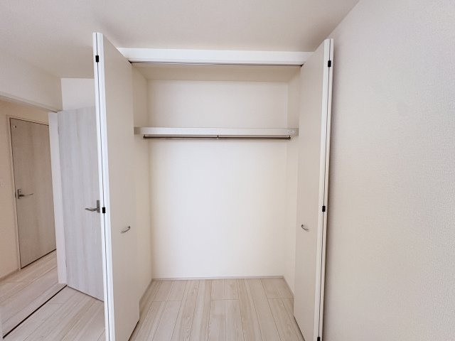 LG与那原町与那原第4-1号棟の収納