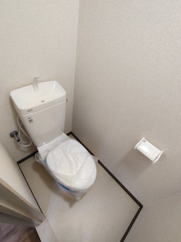 ハウスレガロのトイレ