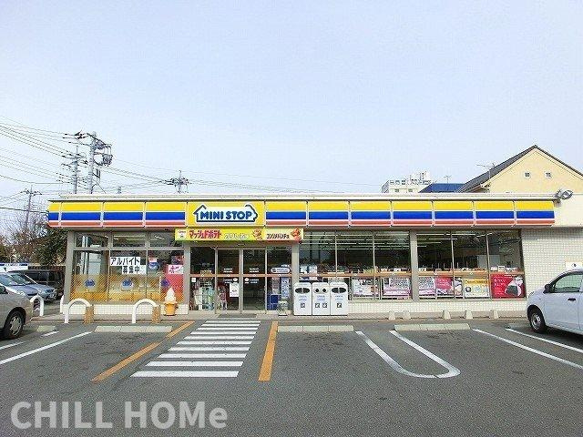 ロワール　ウエストの周辺|ミニストップ前橋交通公園前店まで280m
当社、チルホームのHPもご覧ください(^^)/物件情報多数♪