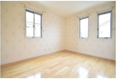 宇多津町浜七番丁　大和ハウス工業施工　戸建住宅の洋室