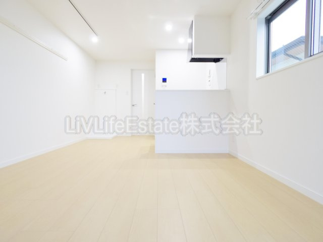 ＬＵＸＩＳ久米川の居間・リビング