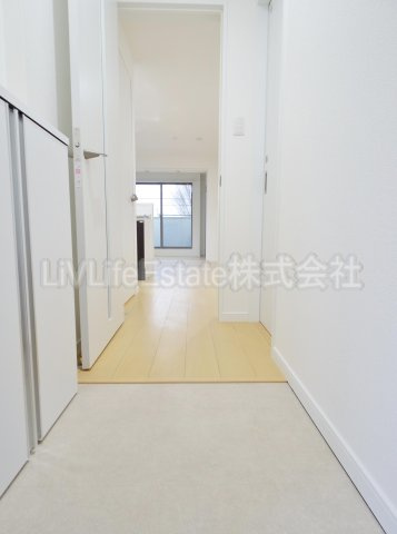 ＬＵＸＩＳ久米川の玄関