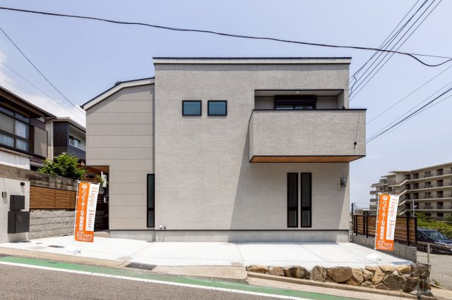 神戸市灘区高尾通1丁目新築一戸建て│3LDK+駐車2台可(車種制限有)