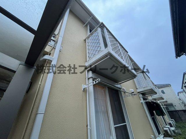 武蔵野市中町３丁目のアパートの外観