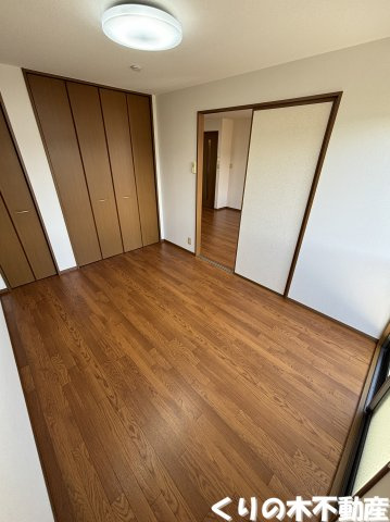【寝室】 | フローラルコート | 同タイプのお部屋です（現況を優先します）