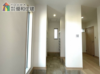 【玄関】 | 新築戸建　神戸市垂水区西舞子９丁目