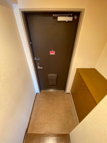 【玄関】