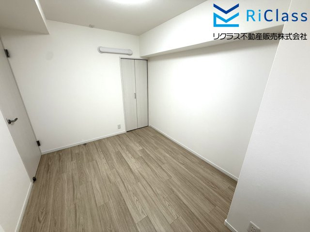 サンドール長田南館の洋室|個人の部屋や寝室として使える洋室です