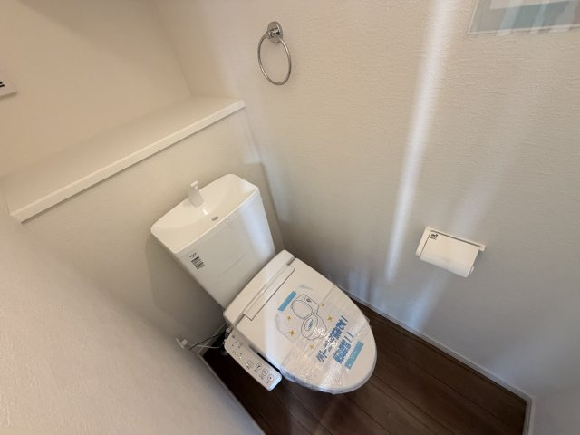 糟屋郡志免町5期　2号棟のトイレ