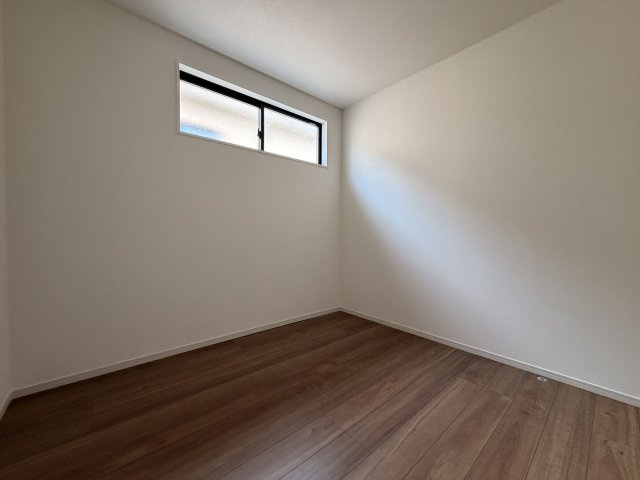糟屋郡志免町5期　2号棟の洋室