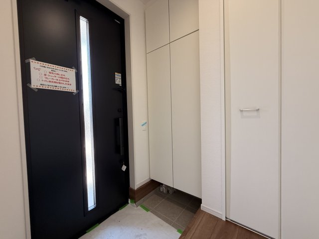 糟屋郡志免町5期　2号棟の玄関