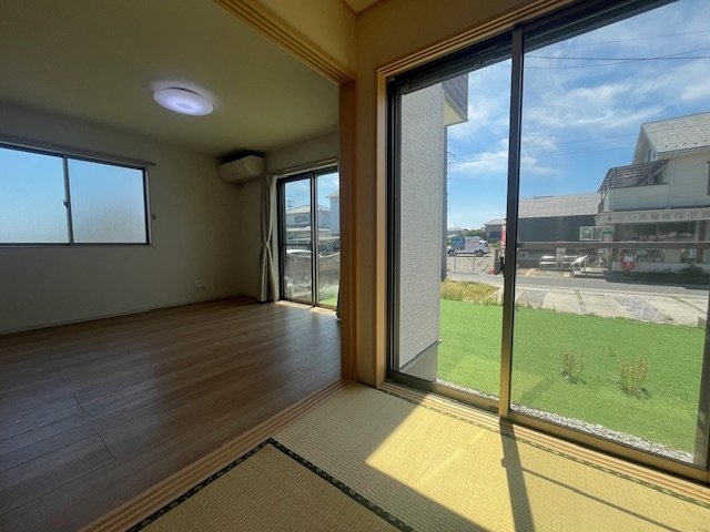 富士見市上南畑　中古一戸建　東武東上線　志木の居間・リビング