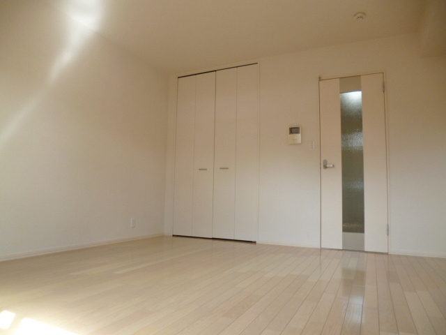 メゾンドボナールの居間・リビング|★陽当たり良好★