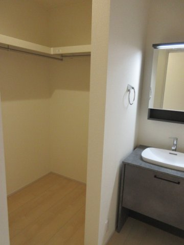 【仲介手数料無料】新築戸建　深谷市上柴町東6-13-17（全2棟）の収納