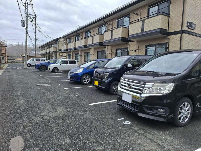 第三麦秀閣　Ａの駐車場