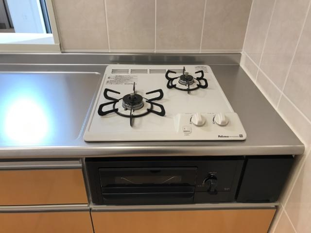 三木市緑が丘町本町一丁目新築アパートのキッチン|キッチン