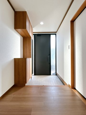 リフォーム済中古戸建　大垣市南一色町　平成13年築の玄関