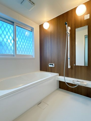 リフォーム済中古戸建　大垣市南一色町　平成13年築の浴室