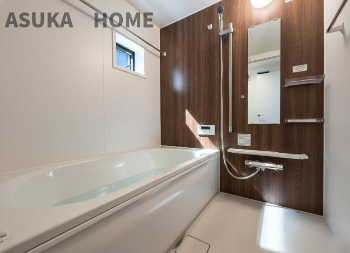 西区浅間町２丁目の浴室|お風呂も広々使えます。入浴が楽しみになりますね。