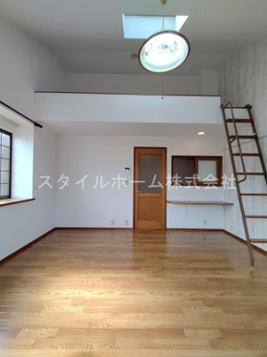 【居間・リビング】 | アクセス中原