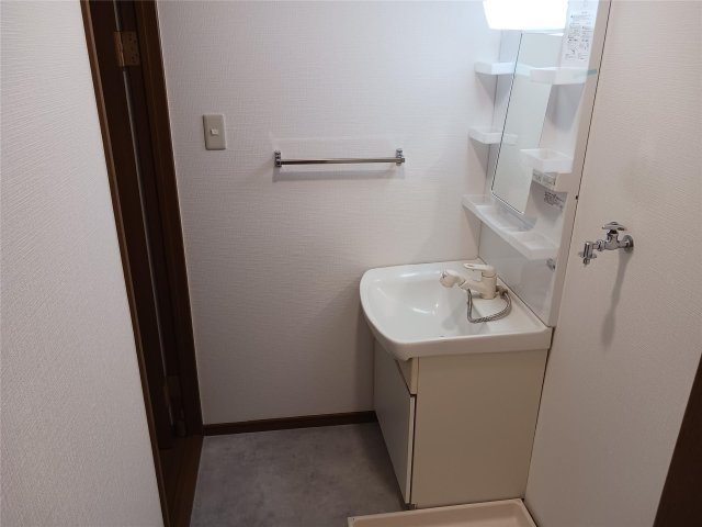 庄Ｔハイツの洗面所|脱衣スペースもあります