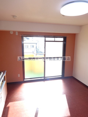 【居間・リビング】 | エステート野崎