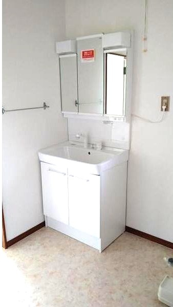 五ケ丘1丁目戸建の洗面所