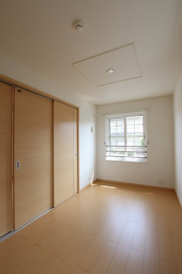 【洋室】 | プラシード