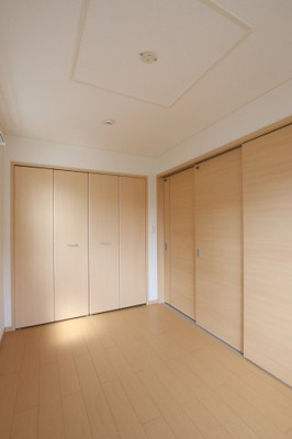 【洋室】 | プラシード