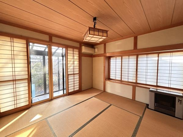 八戸市大字田面木字上田面木の和室