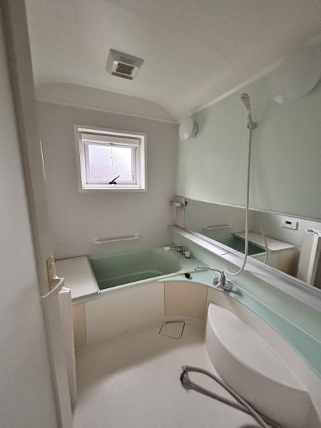 八戸市大字田面木字上田面木の浴室