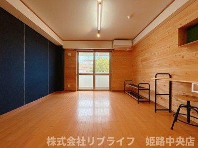 【寝室】 | STAR COURT 飯田