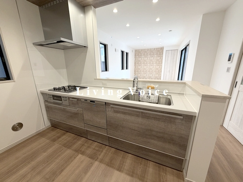 【キッチン】 | 【仲介手数料０円】相模原市中央区上溝Ⅱ　新築一戸建て　7号棟　全9棟 | 相模原市中央区上溝Ⅱ　新築一戸建て　全9棟