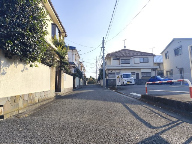 練馬区大泉学園町8丁目売地の周辺|コンビニも徒歩2分に100円ローソンが利用可