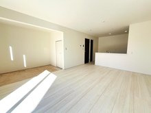 ◆下宿2丁目第3の居間・リビング|資料請求などお気軽にお問合せください。