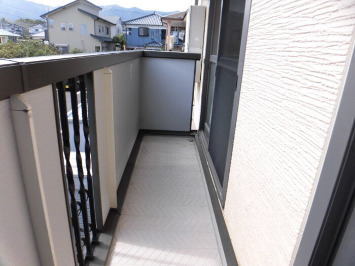 【バルコニー】