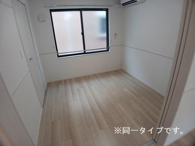 メゾン　ルミエールの居間・リビング