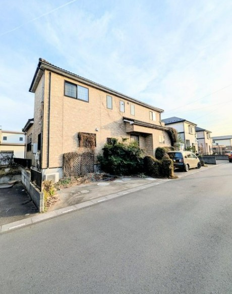 【中古】鶴ヶ島市柳戸町中古住宅の外観|敷地59坪あり！陽当り良好！