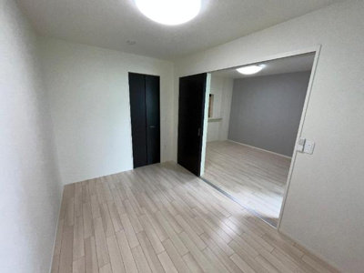 【内装】 | アヴェルラ・プラス | 室内