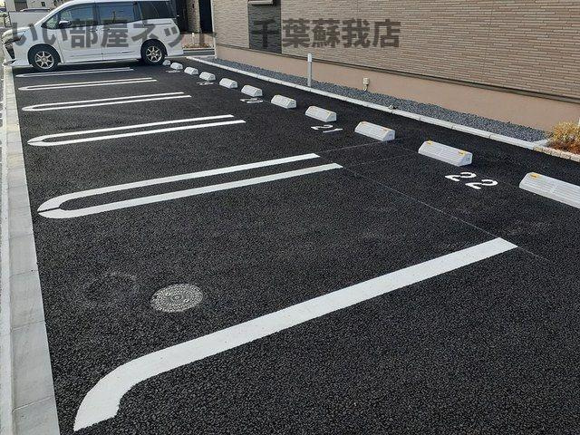 ヴィャルジの駐車場|駐車場完備です
