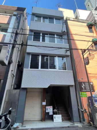 大川ビルの外観