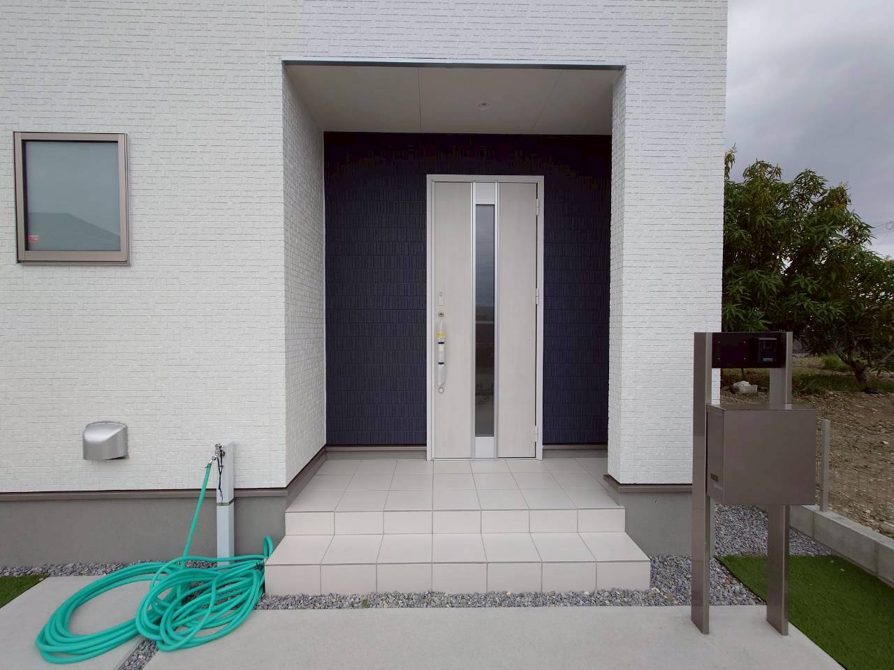 ■■西原町小那覇－①号棟の玄関|【現地撮影】
2026.2月