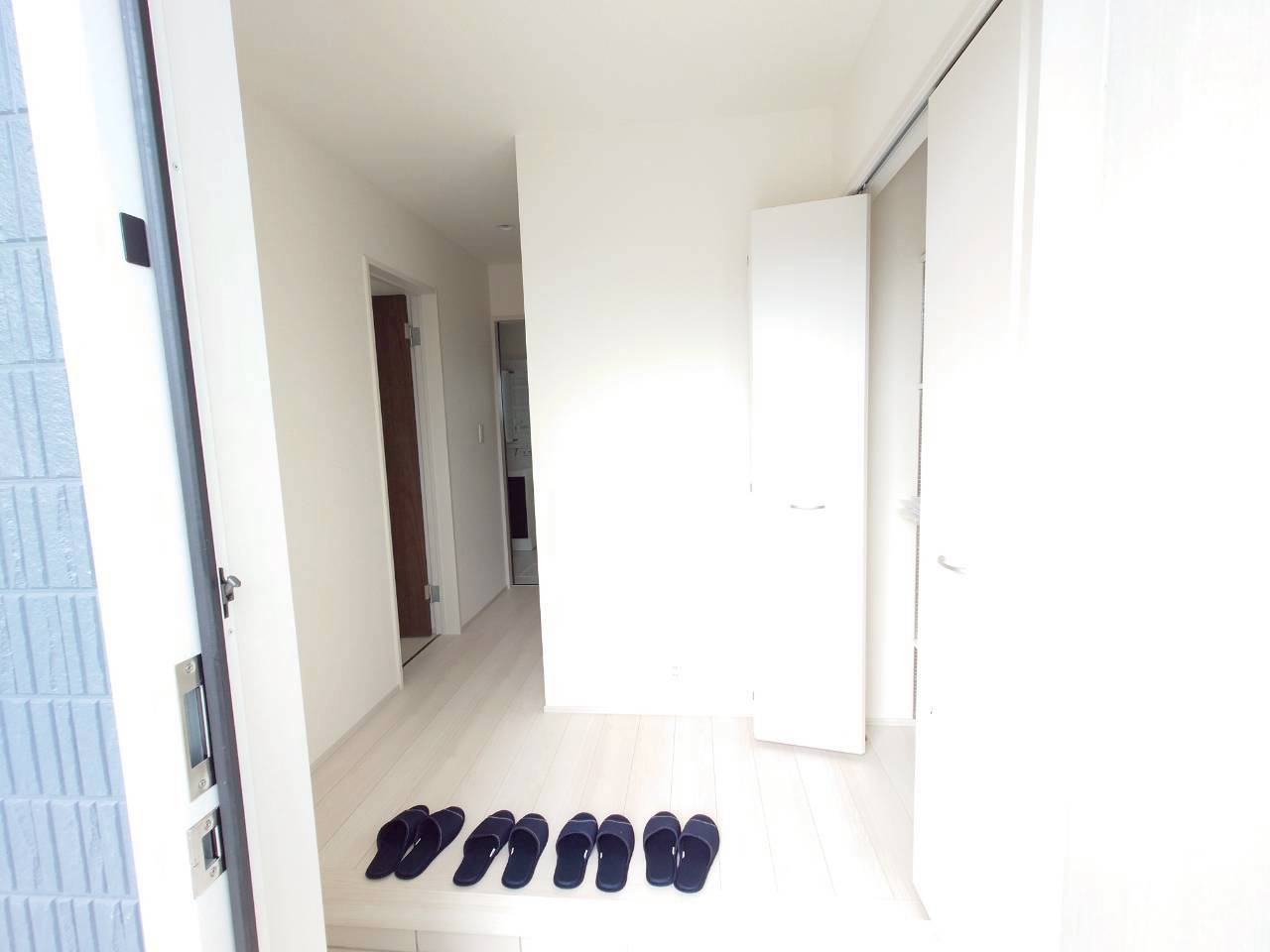 ■■西原町小那覇－①号棟の玄関|【現地撮影】
2026.2月