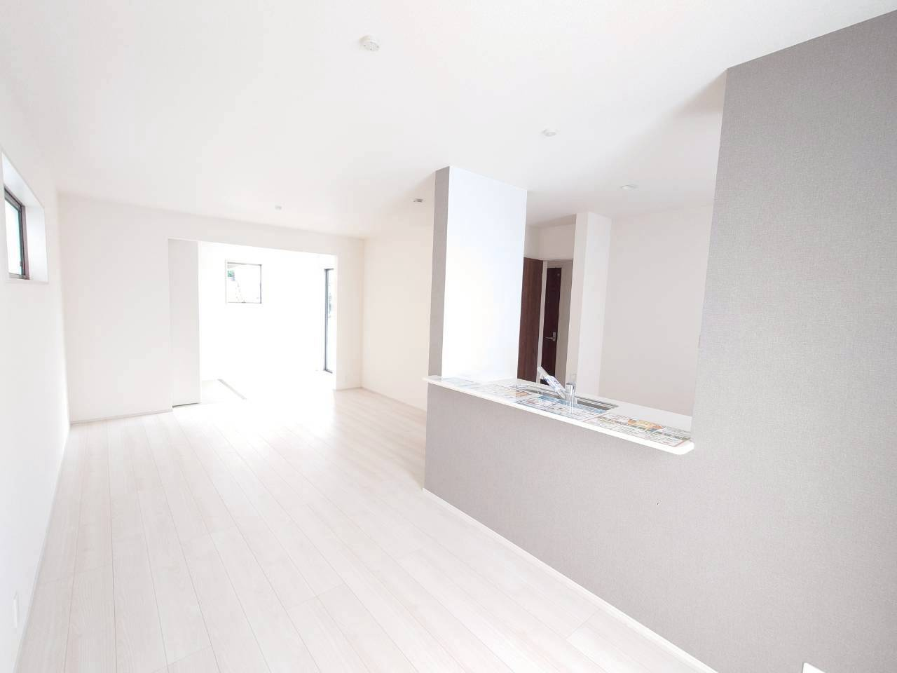 ■■西原町小那覇－①号棟の居間・リビング|【現地撮影】
2026.2月