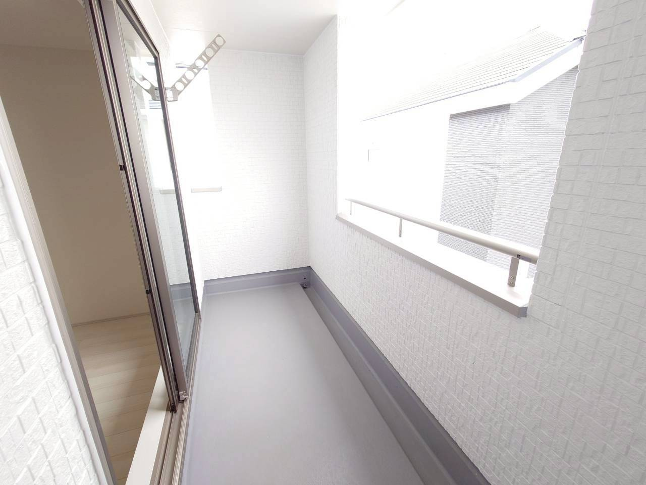 ■■西原町小那覇－①号棟のバルコニー