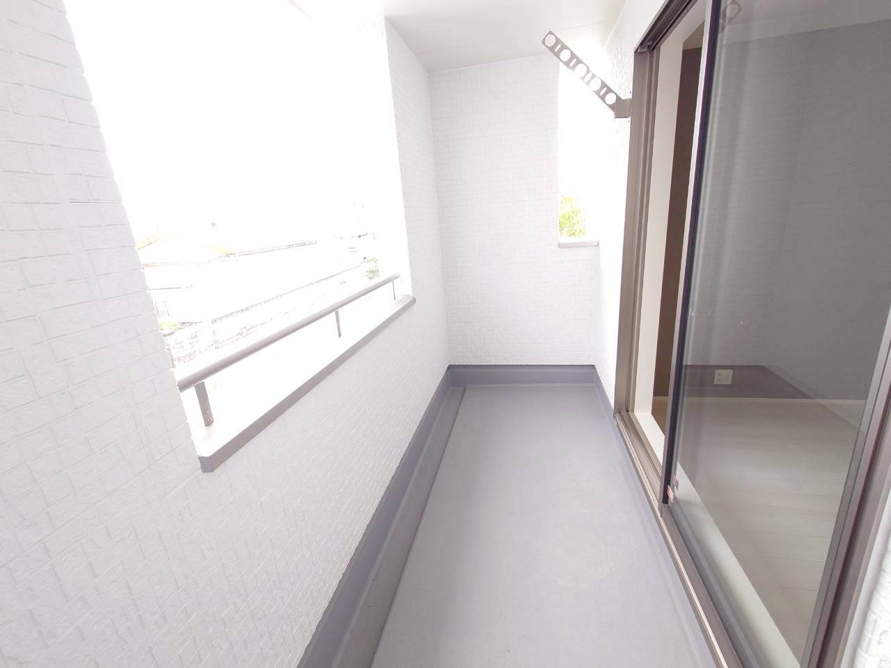 ■■西原町小那覇－①号棟のバルコニー